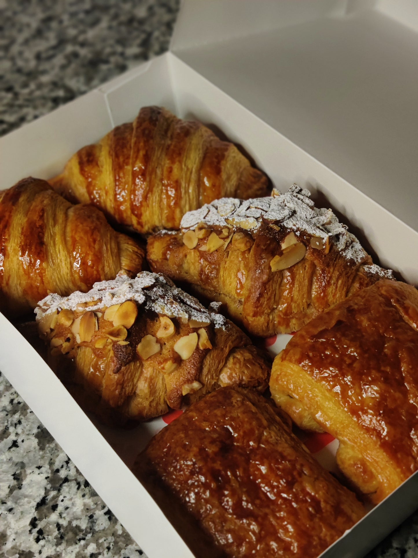Croissant Lover's